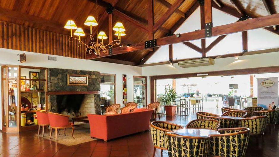 Howard Johnson Inn Villa Gen Belgrano Lobby