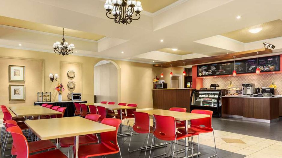 Days Inn & Suites Niagara Falls Centre Restaurant