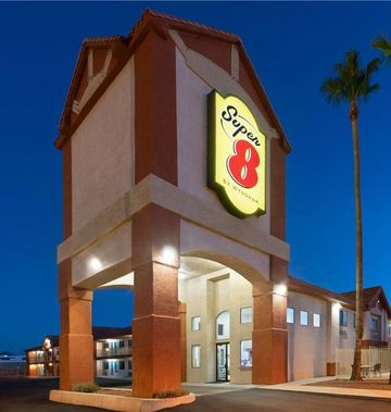 Super 8 Tucson/Grant Road Area