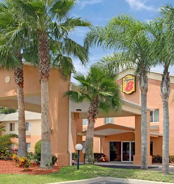 Super 8 Daytona Beach