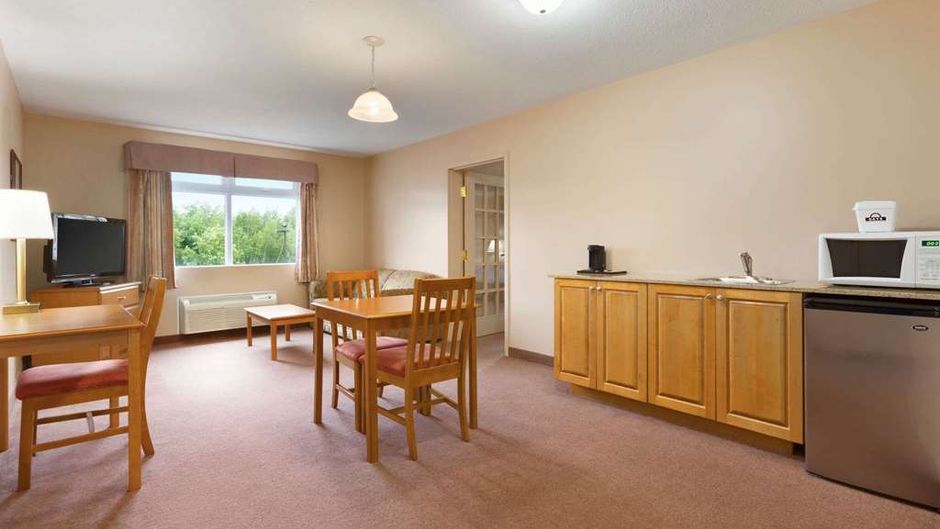 Days Inn & Conference Centre Oromocto Suite