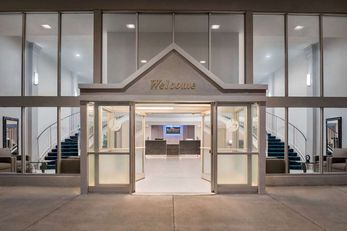 Baymont Inn & Suites Des Moines North