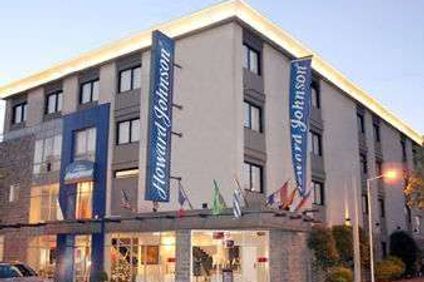 Howard Johnson Hotel San Pedro