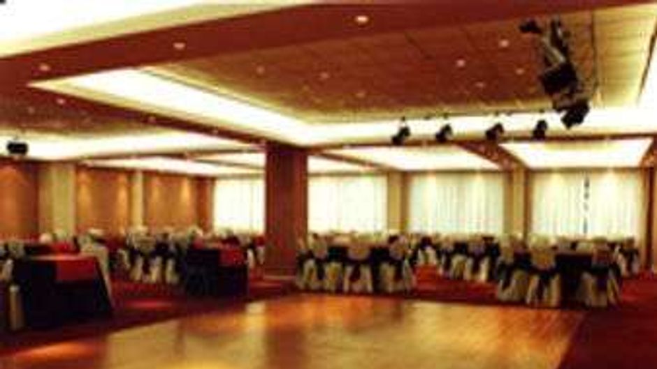 Howard Johnson Hotel San Pedro Meeting
