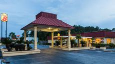 Super 8 Hardeeville