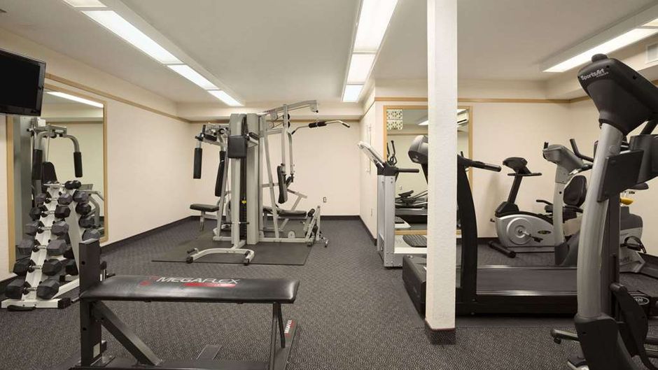 Days Inn Estevan Health