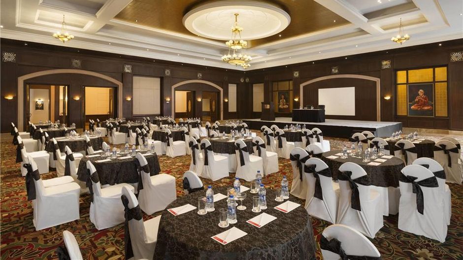 Ramada Plaza JHV Ballroom