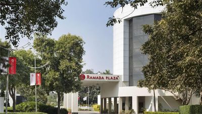 Ramada Plaza JHV