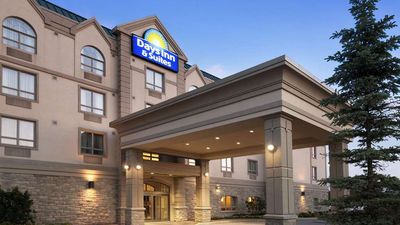 Days Inn & Suites Collingwood