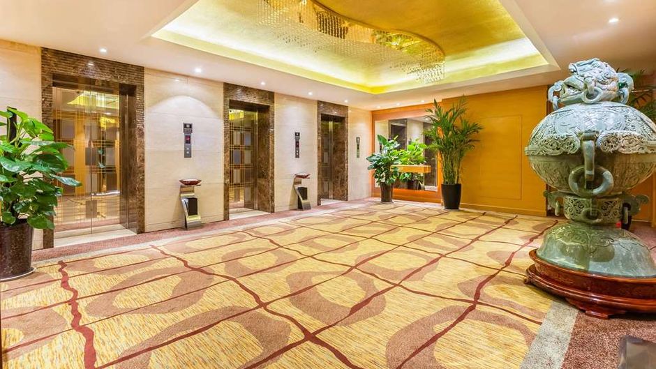 Days Hotel and Suites Jiaozuo Lobby