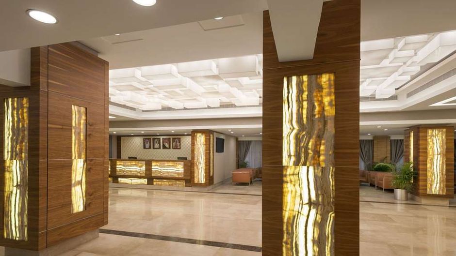 Ramada Hotel Bahrain Lobby