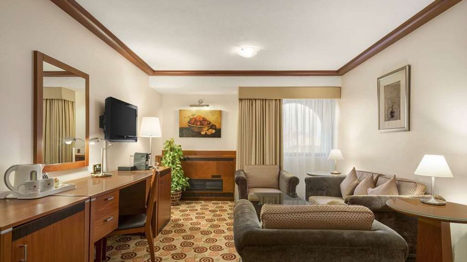 Ramada Hotel Bahrain Suite