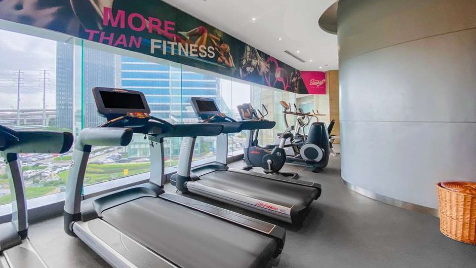 Ramada Plaza Pudong Health