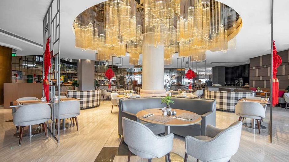 Ramada Plaza Pudong Restaurant