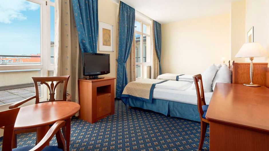 Ramada Prague City Centre Room