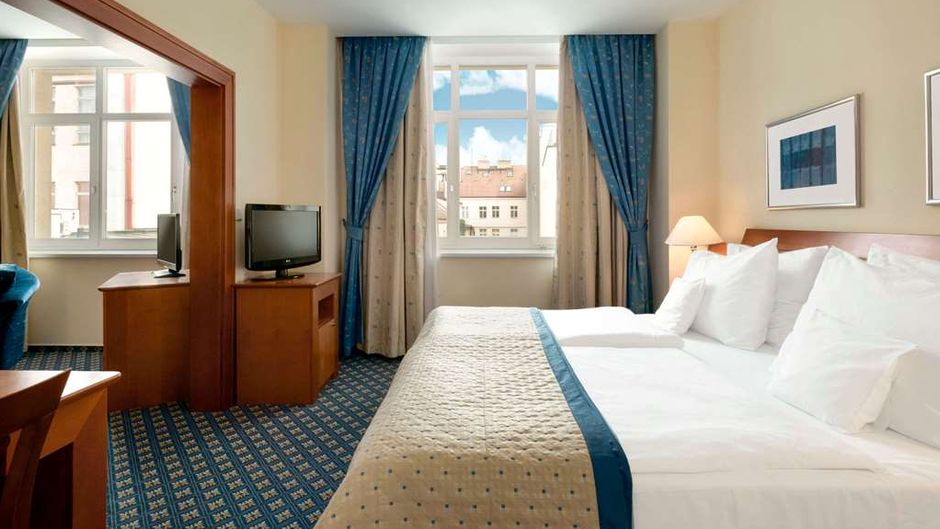 Ramada Prague City Centre Suite