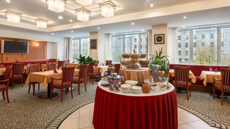 Ramada Prague City Centre Restaurant