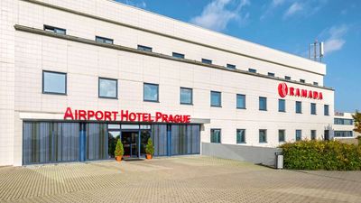 Ramada Airport Hotel Prague