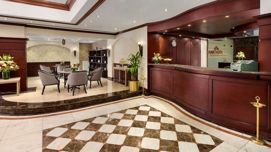 Hawthorn Suites by Wyndham Al Khobar Lobby