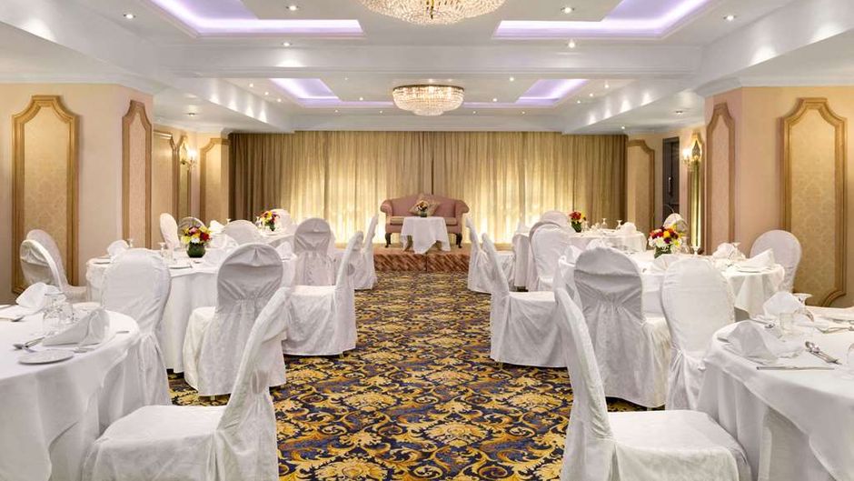 Hawthorn Suites by Wyndham Al Khobar Meeting