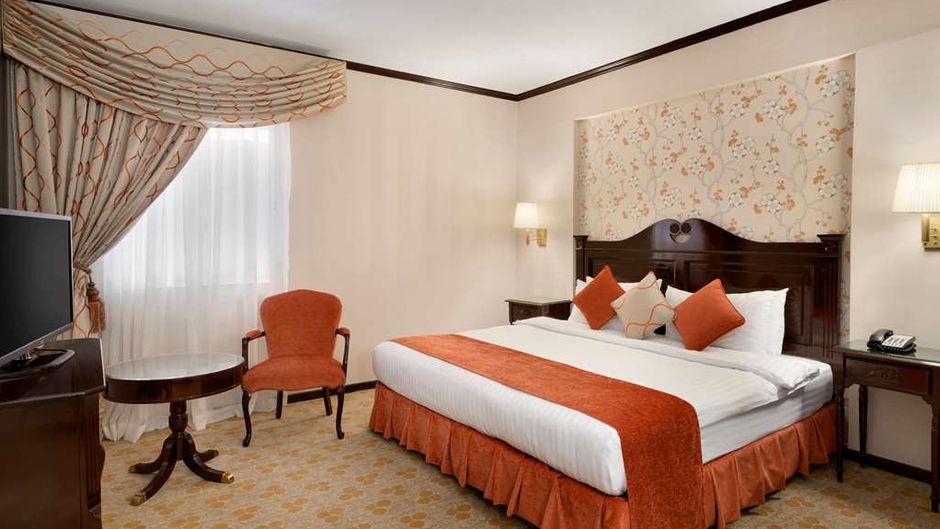 Hawthorn Suites by Wyndham Al Khobar Suite