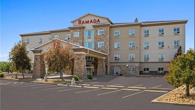 Ramada Drumheller Hotels & Suites