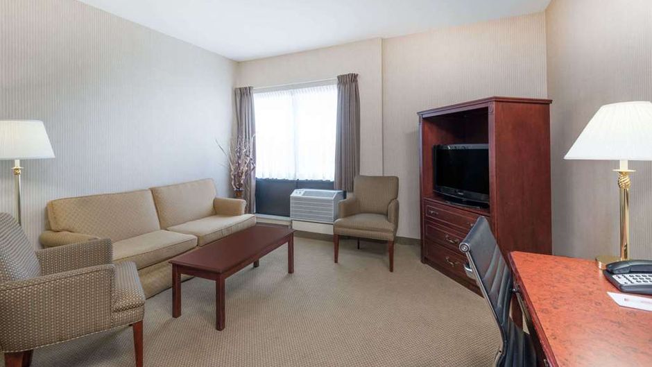 Ramada St John's Room