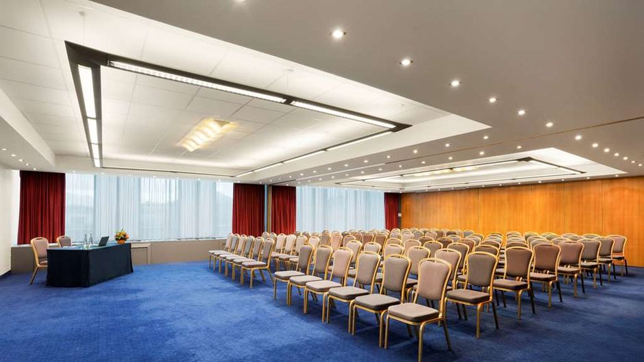 Ramada Encore Geneva Meeting