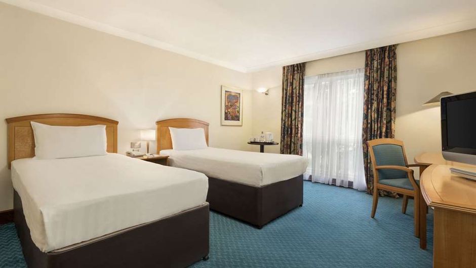 Ramada Birmingham/Solihull Room