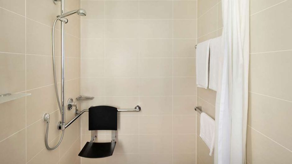 Ramada Nuernberg Parkhotel Room