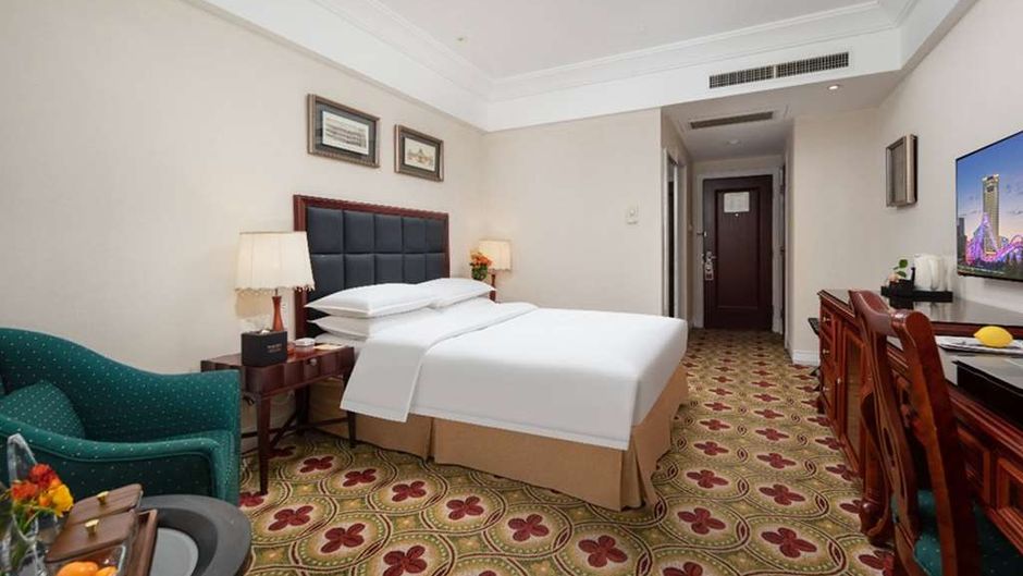 Ramada Plaza Optics Valley Wuhan Room