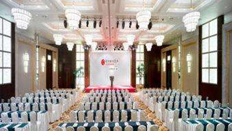 Ramada Plaza Optics Valley Wuhan Ballroom