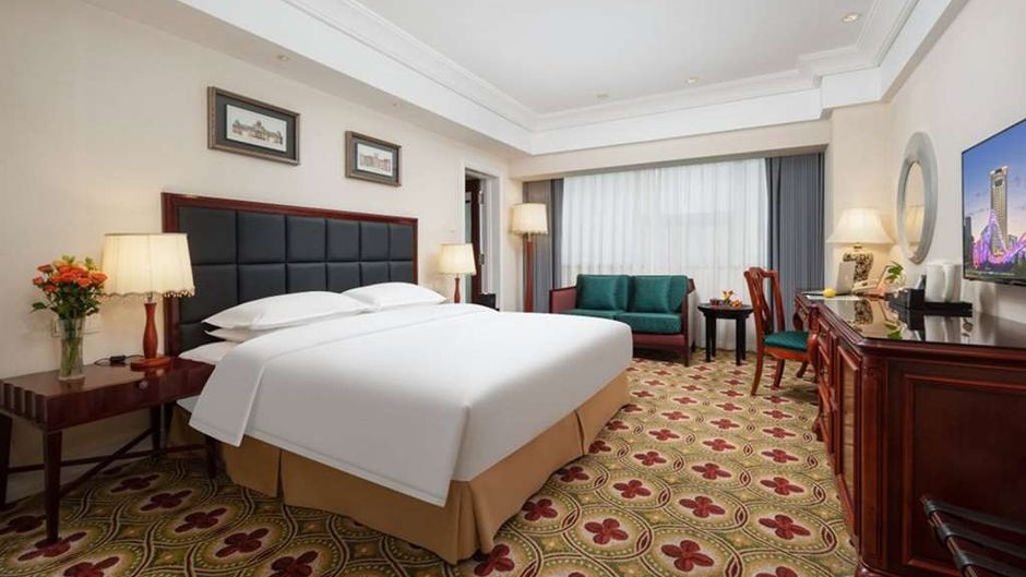 Ramada Plaza Optics Valley Wuhan Room