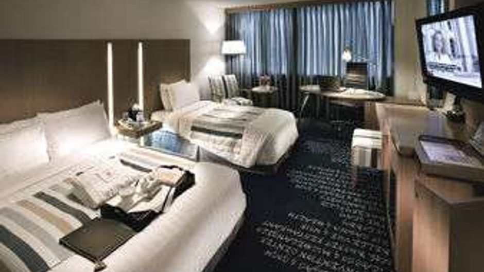Ramada Songdo Hotel Room