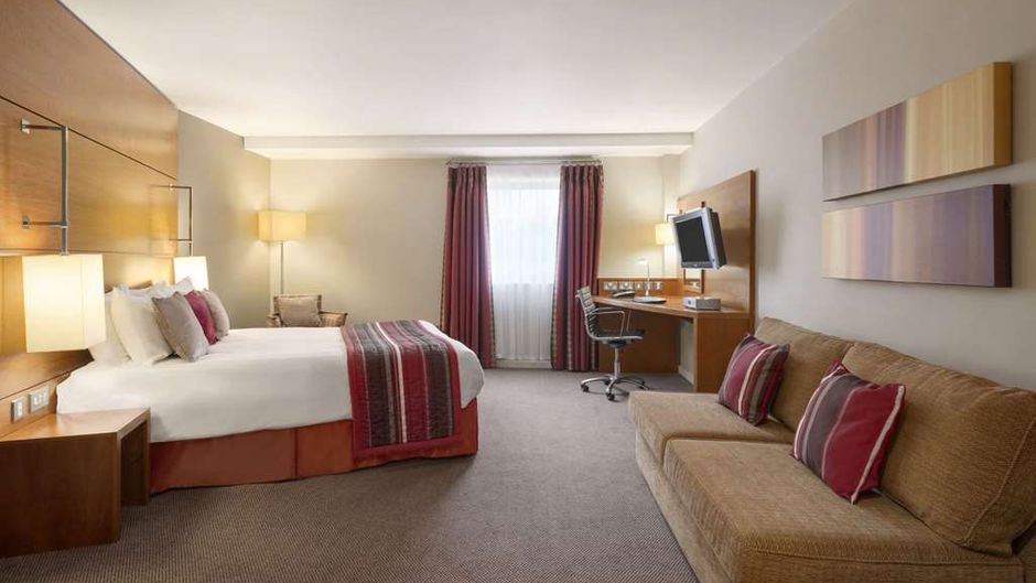 Ramada Plaza Wrexham Suite