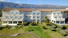 Howard Johnson Resort Villa de Merlo