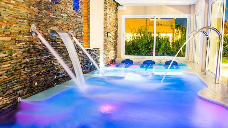 Howard Johnson Resort Villa de Merlo Spa