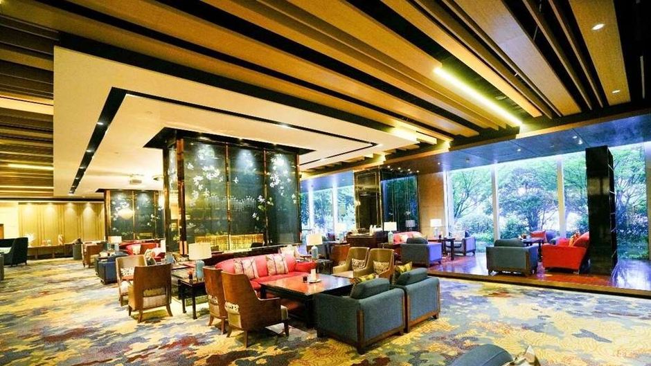 Wyndham Grand Plaza Royale Ningbo Lobby