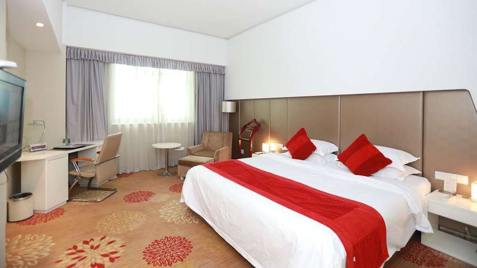 Ramada Plaza Riverside Hangzhou Room