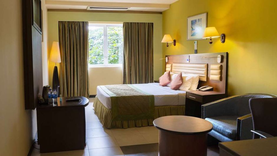 Ramada Katunayake Colombo Intl Arpt Room