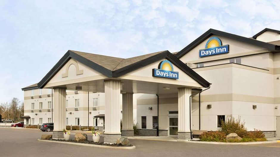 Days Inn Thunder Bay North Exterior