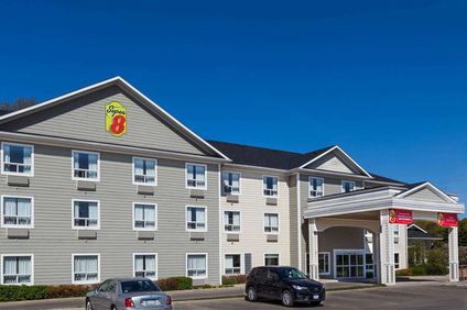 Super 8 Midland
