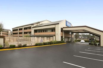 Baymont Inn & Suites Seattle/Kirkland WA