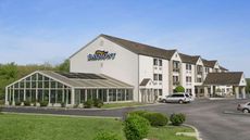 Baymont Inn & Suites Sullivan