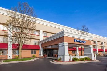 Baymont Inn & Suites Grand Rapids Arpt