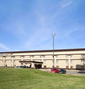 Baymont Inn & Suites Sioux Falls