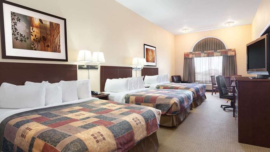 Ramada Weyburn Room