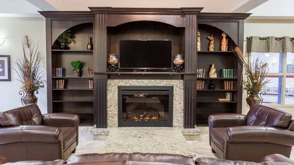 Ramada Westlock Lobby