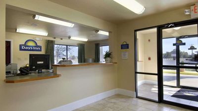 Days Inn Of Centre
