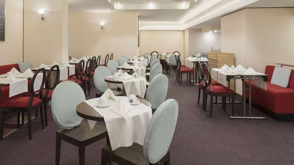 Ramada Bucharest Parc Restaurant